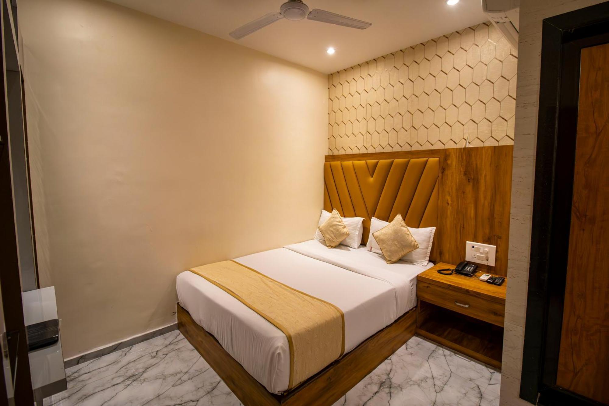 Hotel Bkc Prime - Near Us Consulate مومباي المظهر الخارجي الصورة